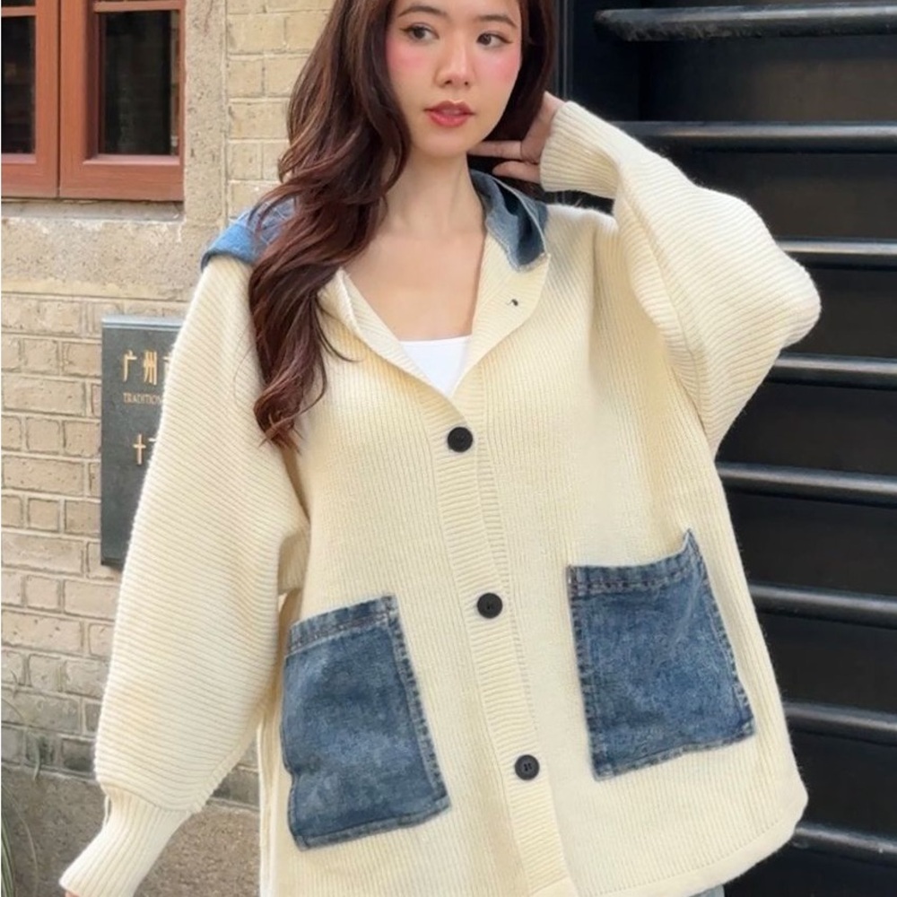 Cream Cardigan with Denim Pockets
